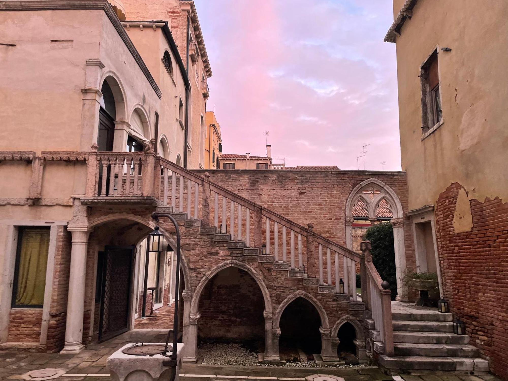 Palazzo Contarini Della Porta Di Ferro Venezia