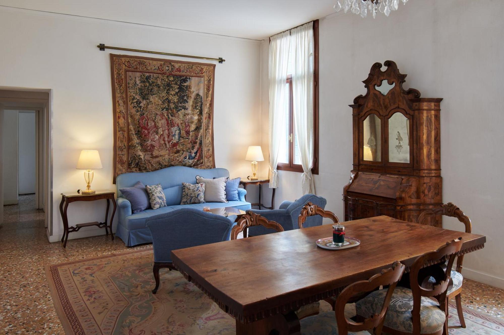 Aparthotel Palazzo Contarini Della Porta Di Ferro Venezia